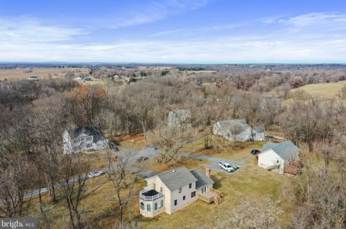 166 Hyde Park Ln, Charles Town WV  25414-4545 exterior