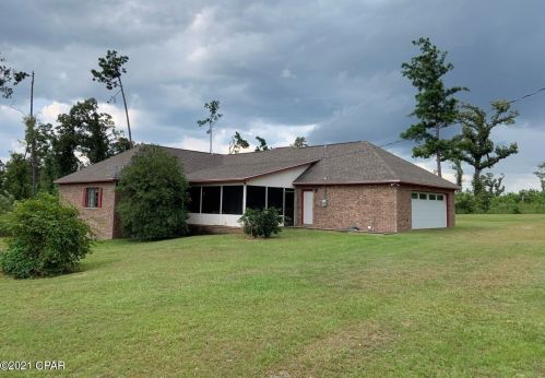 2469 River Rd, Sneads, FL 32460-3905