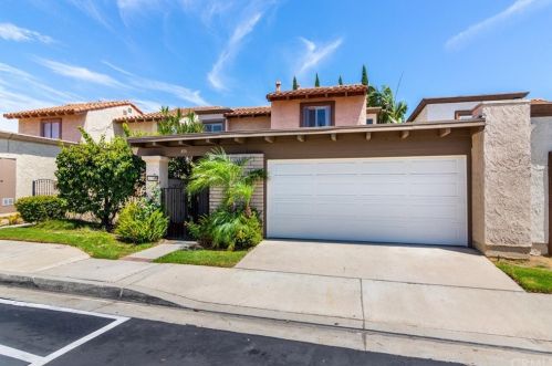 406 Massachusetts Ln, Placentia CA  92870-5017 exterior