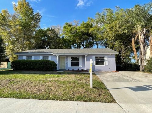 1213 Rossman Dr, Apopka, FL 32703-6523