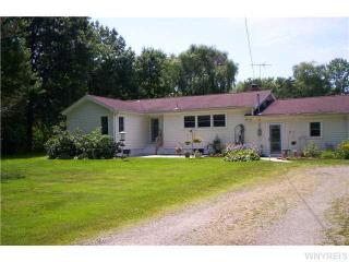 2629 Bauer Rd, Eden, NY 14057-9667
