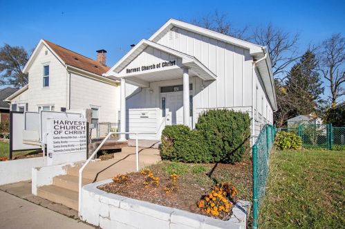 924 Mishawaka Ave, Mishawaka, IN 46545-6007