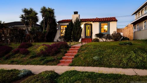 4410 Santa Monica Ave, San Diego, CA 92107-2904