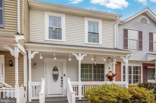 15224 Cloverdale Rd, Woodbridge, VA 22193-1628