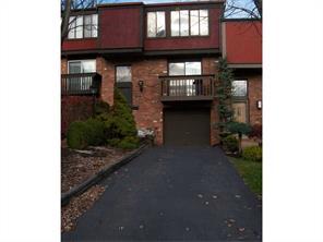512 Hunting Creek Rd, Canonsburg, PA 15317-2330