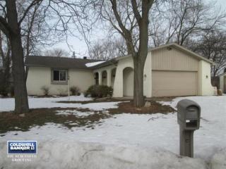 1200 Woodland Dr, Menasha, WI 54952-2062