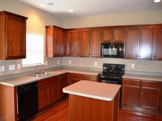 201 Oak Branch Dr, Simpsonville SC  29681-3256 exterior