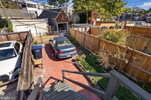 1404 Massachusetts Ave, Washington, DC 20003-1541