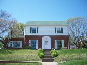 502 2nd St, Muscatine IA  52761-3105 exterior