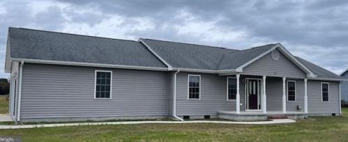 29496 Ship Builders Dr, Seaford, DE 19973-4200