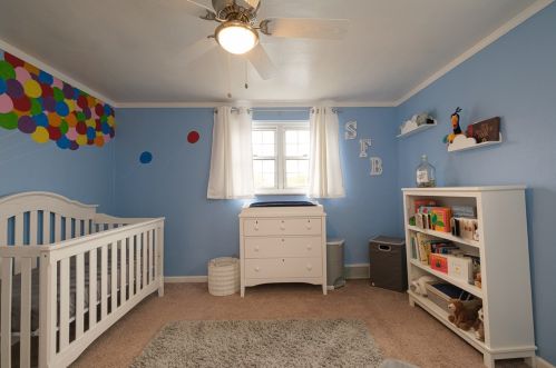 1290 Edgewood Dr, Whitaker PA  15120-1360 exterior