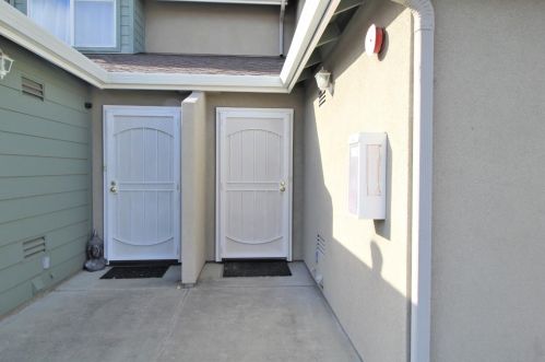 20726 Grove Park Pl, Hayward, CA 94541-2405