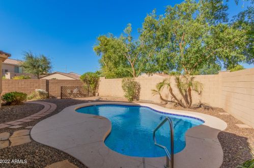 7811 22nd Ln, Phoenix, AZ 85041-7743