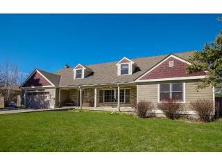 2433 Simpson St, Saint Paul, MN 55113-3139