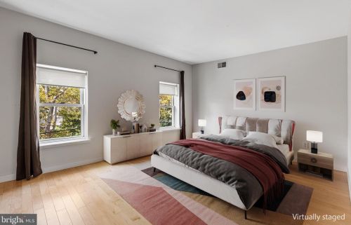 2417 Grays Ferry Ave, Philadelphia PA  19146-2450 exterior