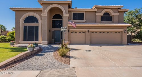 1352 Powell Way, Chandler, AZ 85249-4732