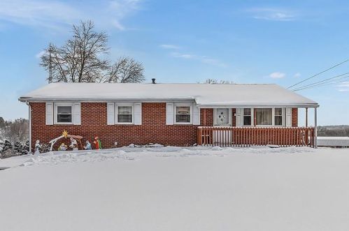 115 Klein Rd, New Brighton, PA 15066-3511