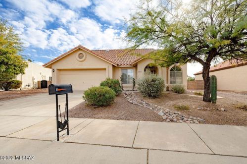 2951 Placita Montessa, Tucson, AZ 85741-2974