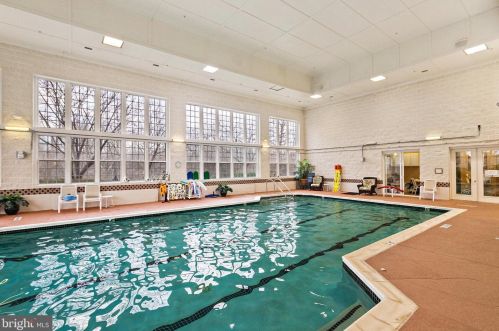 9450 Raith Ct, Bristow VA  20136-3505 exterior