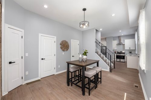 1253 Pike St, Covington KY  41011-2136 exterior