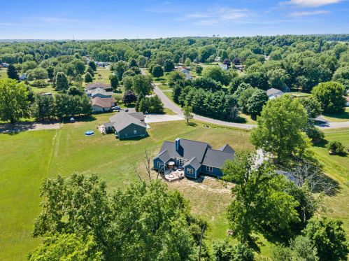 1043 Carryback Dr, Pataskala OH 43062-9543 exterior