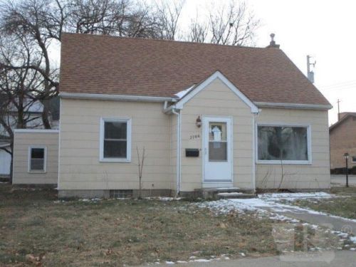 2706 8th St, Osgood, IA 50536-1344