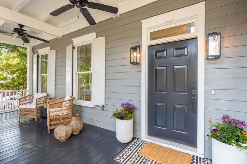 514 Ferry St, Mount Pleasant SC  29464-4719 exterior