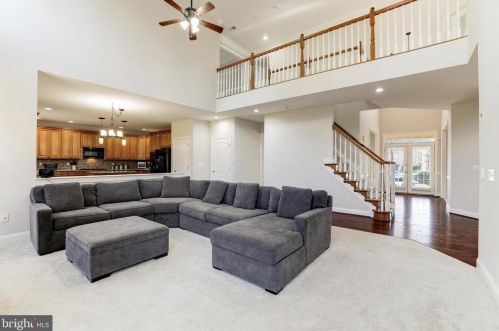 5410 Dabneys Mill Ct, Haymarket VA  20169-4519 exterior