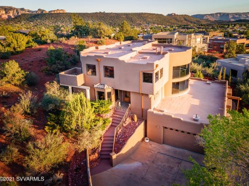 2390 Mule Deer Rd, Sedona, AZ 86336-4451