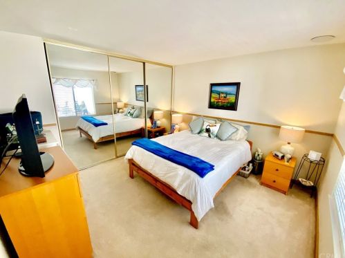 23 Orch, Irvine CA 92618-4540 exterior