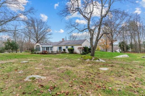 175 Woodville Alton Rd, Richmond RI  02832-2421 exterior