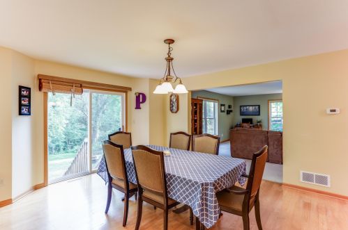 2102 116 St, Kenosha WI 53158-3605 exterior