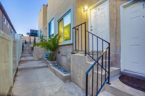 5760 Riley St, San Diego, CA 92110-1757