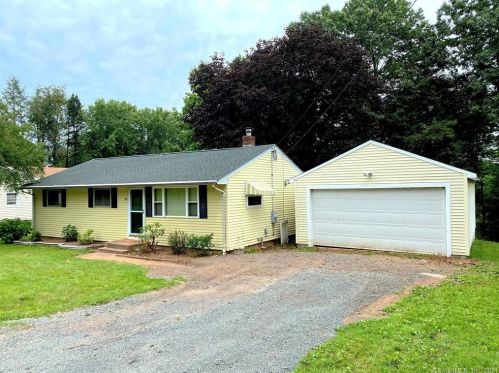 190 Ridgewood Rd, Middletown, CT 06457-1989