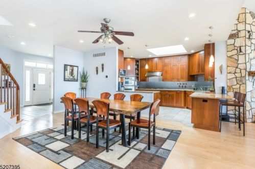 163 Hillcrest Dr, Parsippany NJ  07834-1413 exterior