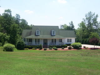 210 Harbor Point Dr, Flay, NC 28021-8331