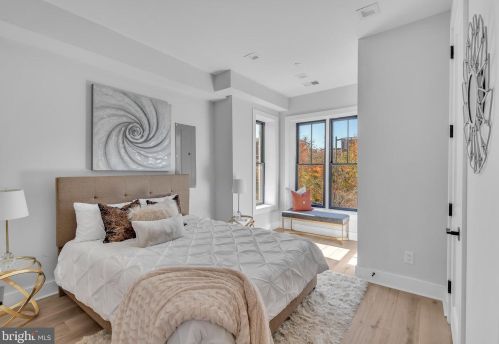 1419 10 St, Washington DC 20001-3214 exterior