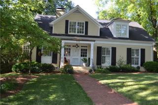 719 Dover Rd, Greensboro, NC 27408-7405