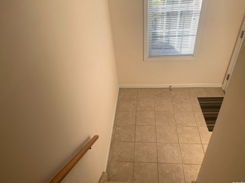 862 Verona Dr, Huntington Station NY  11747-5207 exterior