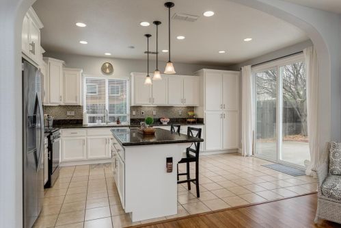 4264 Borderlands Dr, Rancho Cordova CA 95742-7754 exterior