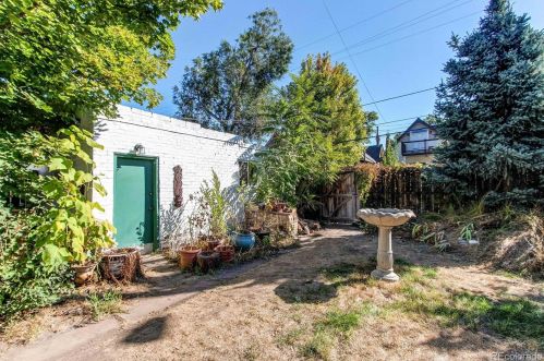 422 Corona St, Denver CO 80218-3915 exterior