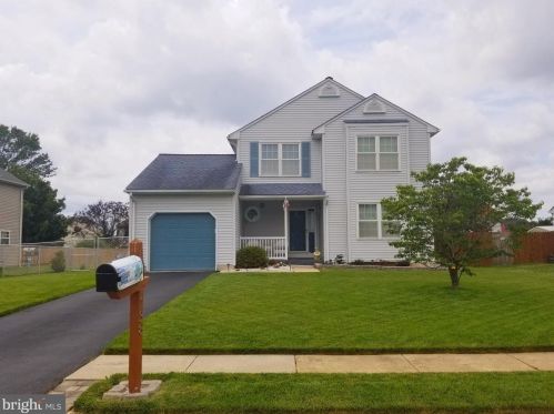 138 Sugarberry Dr, New Castle, DE 19720-7629