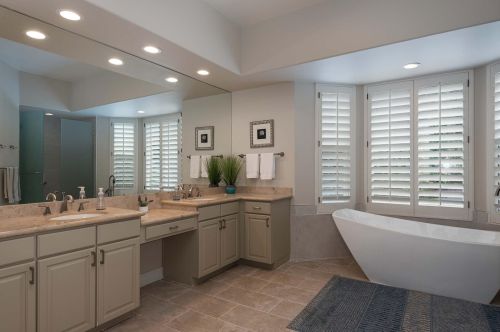 8 King Edward Ct, Rancho Mirage CA  92270-1621 exterior