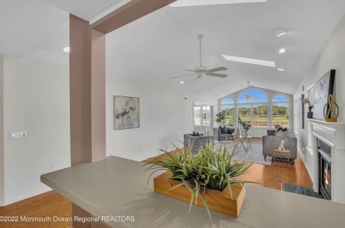 149 Skyline Dr, Lakewood NJ  08701-5737 exterior