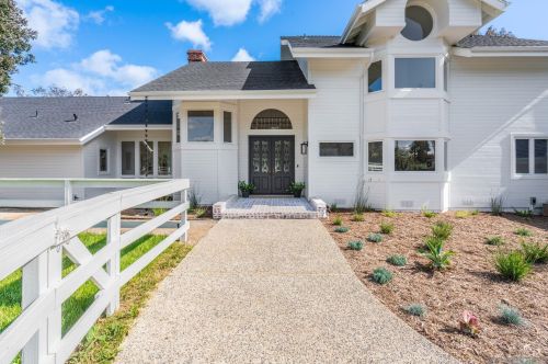 3355 Dove Hollow Rd, Encinitas CA  92024-7240 exterior