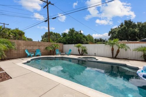 744 Carroll Ave, Glendora CA  91741-3525 exterior