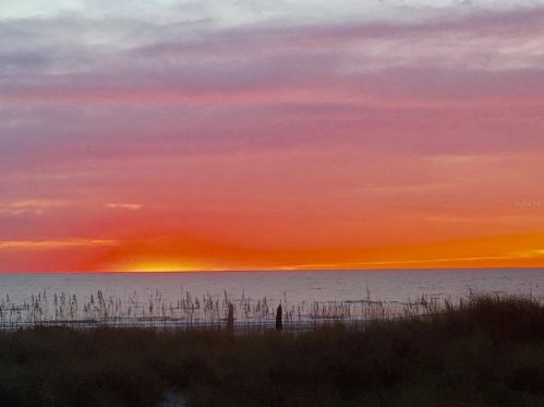 3201 Maritana Dr, Saint Petersburg FL  33706-4036 exterior