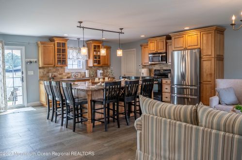 2416 Hemlock Ln, Point Pleasant Beach, NJ 08742-3707