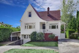 2811 72nd St, Seattle, WA 98115-5857