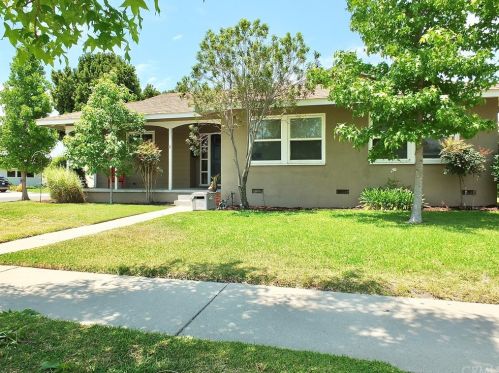 3429 Nipomo Ave, Long Beach, CA 90808-3040